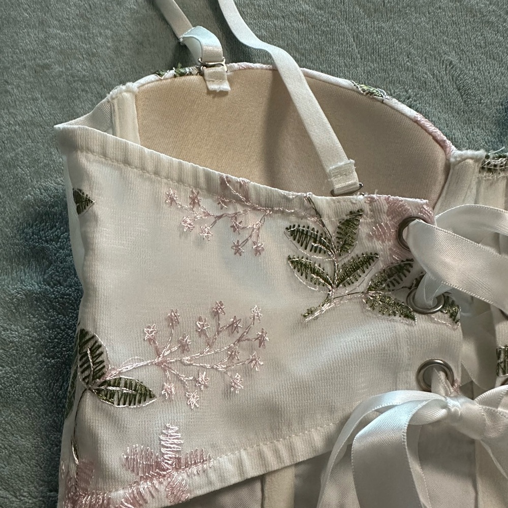 Shein small crop top, white with green and pink floral embroidery. - Picture 6 of 11